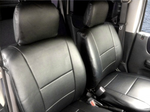 アズール AZ03R04 シートカバー バモスHM1H13/09-H24/05分割型 運転席助手席セット 安心の難燃性PVCレザー パンチング｜業販ネットショップ店