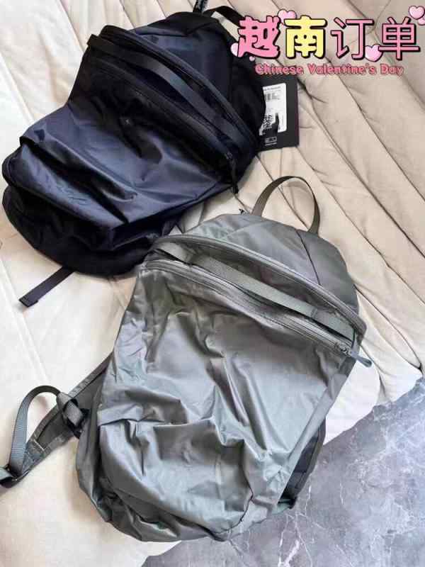 アウトドア リュック 便利 チャンネル グッズ ビッグ バード 軽量 アウトドア 旅行 バック パック デイリー 男女兼用 防水大容量 プルバック｜北摂軽太郎便