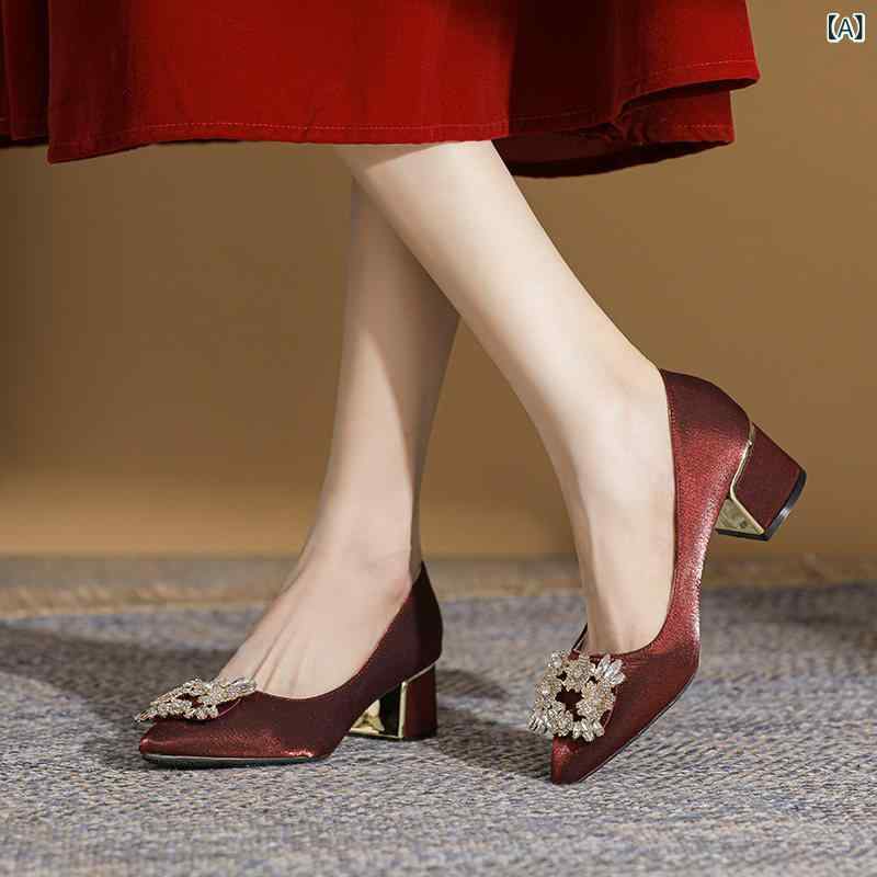 レディース パンプス 雅びやか 御芽出度シューズ 尖った つま先 朦々たる 踵 ハイヒール 御芽出度 まわり合わせな まま母 秋 真四角バックル 一緒になる 交歓会 お母さん シューズ シングル 2025