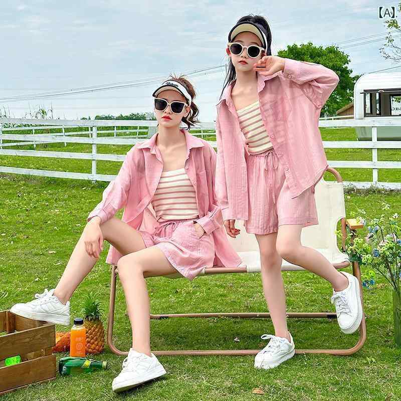 ペアルック 親子 カジュアル コーデ 母と 娘の 夏の 親子の 服装 日焼け防止 ベスト スリーピース ショート パンツ スーツ 2024 スタイル クールで ハイエンド