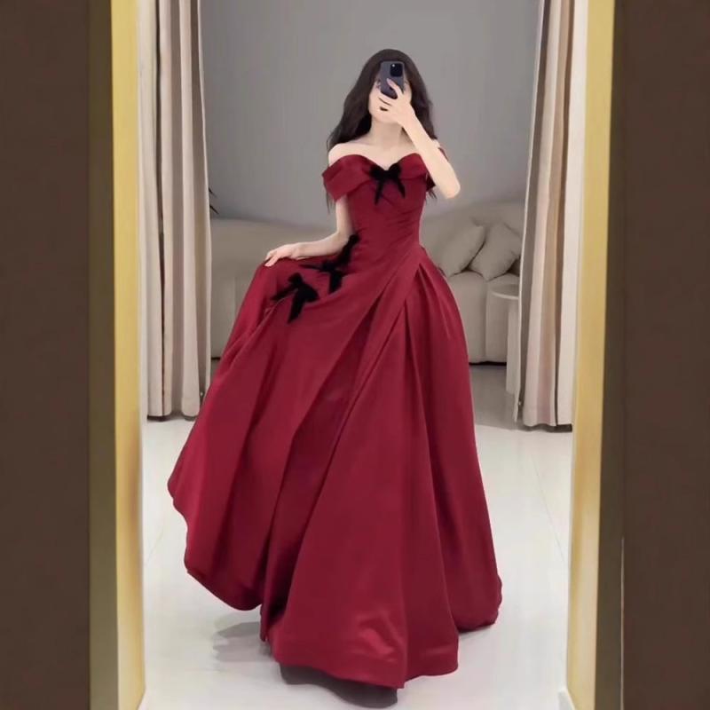 レディース 赤 オフショルダー 高級感 エレガント レトロ スリム ウェディングドレス 結婚式用 成人式用 パーティードレス 礼服 ワンピース