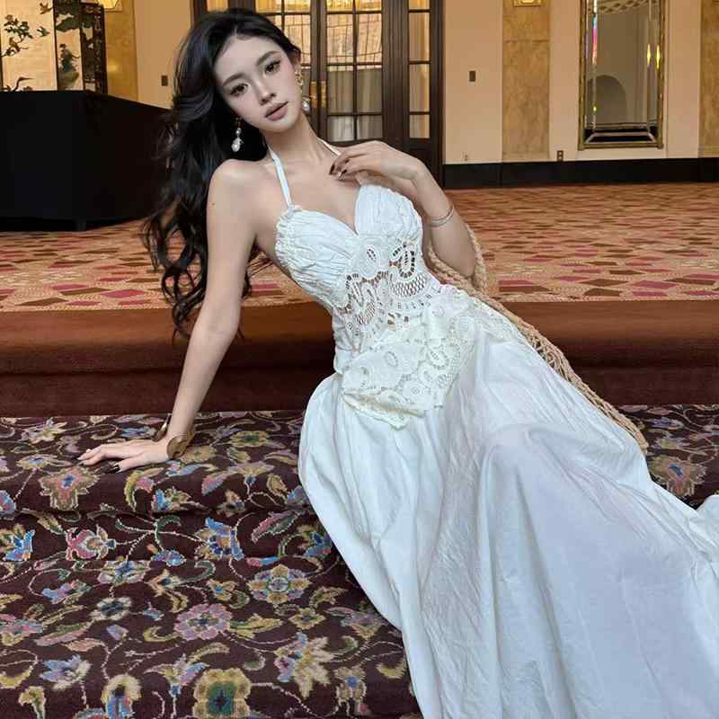 レディース 衣装 白 スピード競技 ハルターネック 同盟罷工さあ美 ロングお召しもの 夏 寄りあい 夕まぐれお召しもの 砂浜 たまり場 フレンチ 雅びやか 女子らしい 口さかしい お上さんらしい ガーリー 表現スタイル