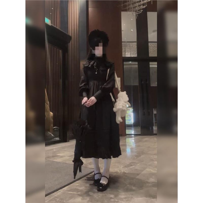 ゴシックロリータ 衣裳 黒いこと 長袖 愛くるしい  お人形さん ペタイト ロング丈 フラウンス かざり付ける 特殊 表現スタイル 亭主もち用 愛くるしい ゴスロリ 御召しもの