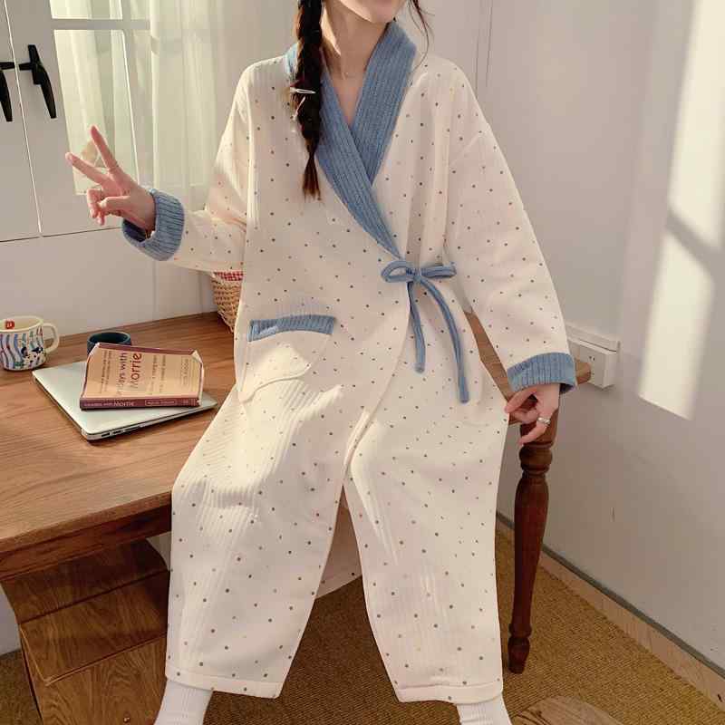 妊婦用 授乳パジャマ 秋冬スリップ 空気層綿 二重構造 軽量暖か 綿素材 紐付きデザイン 産前産後 待産対応 女性用 部屋着 通年対応