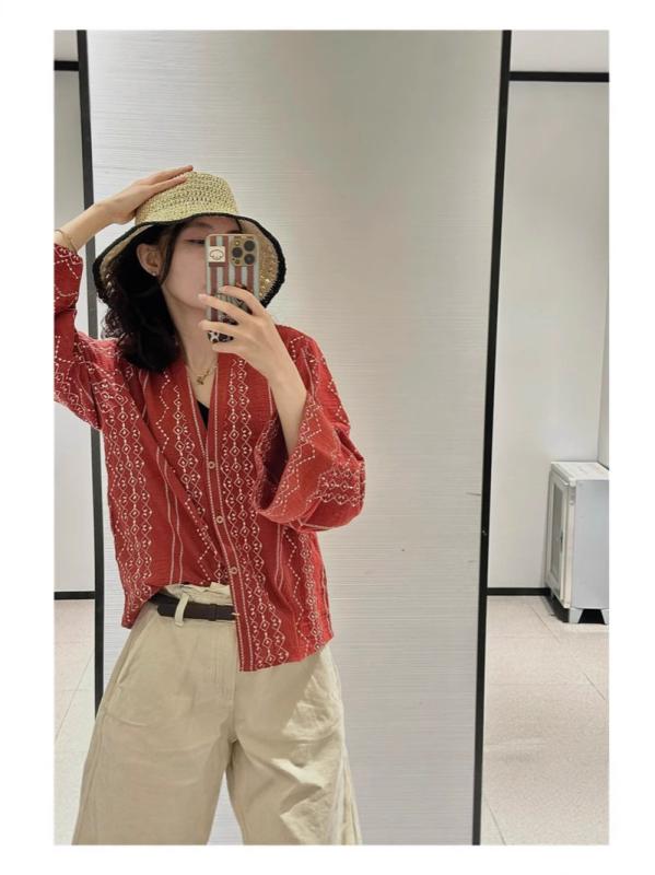 レディース 刺繍 Vネック 長袖 カジュアル シャツ トップス ブラウス ゆったり デザイン 普段使い 柔らかい 素材 軽量 快適 フィット