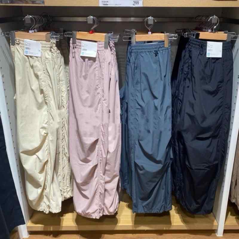 レディース ワイドパンツ ゆったりロングパンツ ドローストリング ストレートレッグ ワークカジュアル 春夏 日常使い 軽量 伸縮性 コットン混 ブラック グレー ベージュ