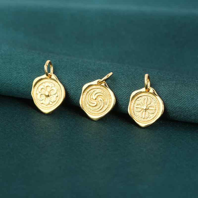 アクセサリーパーツ 純銀 金色 蓮の花 金剛杵 丸型 ペンダント ブレスレット ネックレス DIY用 ジュエリー コレクション 仏教モチーフ ハンドメイド アクセサリー シルバー ゴールド調 デザイン 吊り下げ チェーン対応