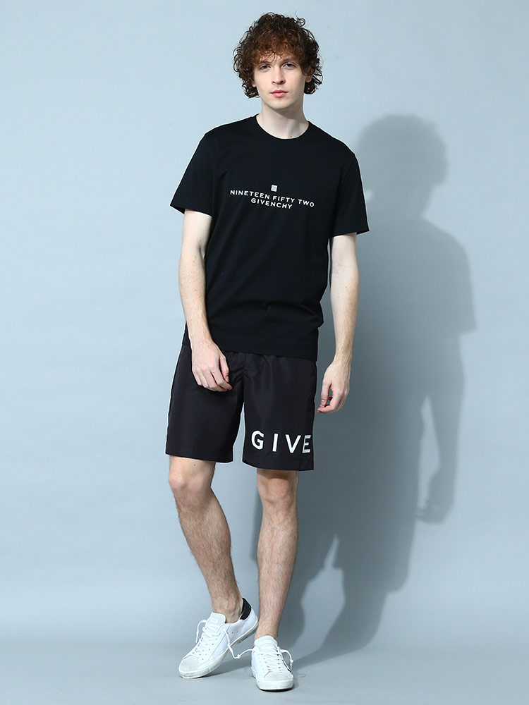 GIVENCHY (ジバンシィ) ロゴプリント 男性 ショートパンツ メンズ