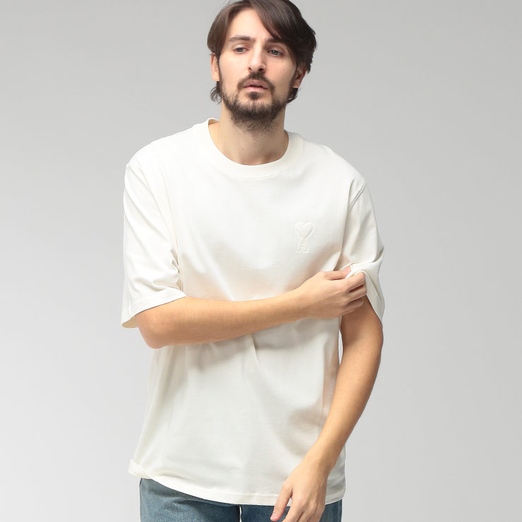 アミパリス メンズ Tシャツ 半袖  AMI PARIS ロゴ ビッグエンボス クルーネック カットソー AMUTS357726 ブランド トップス ライトベージュ