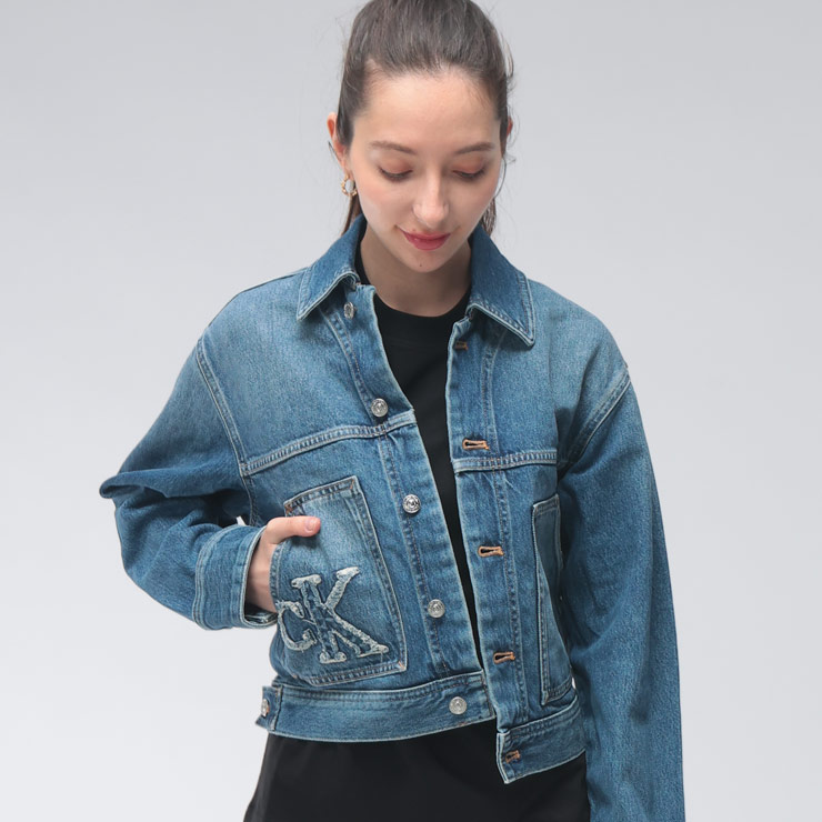 カルバンクライン レディース デニムジャケット Calvin Klein ロゴ フルボタン クロップド丈 デニム ジャケット Gジャン CKLLV047E906G ブランド アウター ブルー｜原宿ゼンモール 11,926円