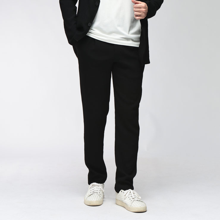 エンポリオアルマーニ EMPORIO ARMANI メンズ テーパードパンツ EAEM0496TE20593シアサッカー ワンタック パンツ ブランド ボトムス ロングパンツ セットアップ可能 春｜原宿ゼンモール