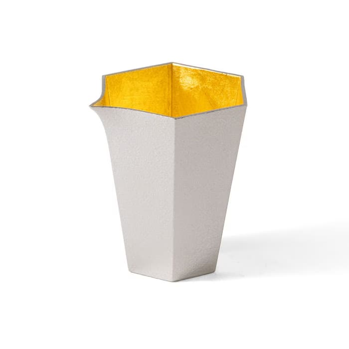 片口 - 六 - 金箔 能作 金沢を代表する伝統工芸品 手作り 本錫 ちょろりん 酒器 錫 高岡鋳物 銅器 富山 酒器 出産祝い 結婚 還暦祝い 就職祝 卒業祝 お返し 内祝 501210 人気 年末ギフト 御歳暮クリスマス ギフト 2025