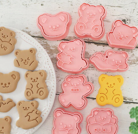 【0,5の日ポイント5倍今月限定ポイント3倍】3Dくまクマ熊クッキー型クッキー型抜き型こぐま8点セット製菓キッチン製菓用品クッキー型お菓子お菓子作りクリスマス誕生日パーテイー
