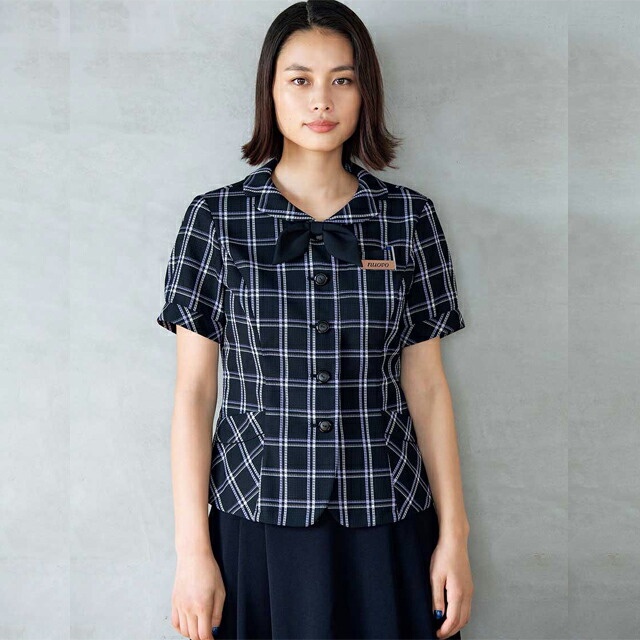保証書付 名札ポケット ホームクリーニング 女性用 半袖 リボン付き チェック柄 オーバーブラウス オフィスウェア フォーク Fb インク漏れ防止ポケット 事務服 可愛い ユニフォーム 受付 制服 製造事務 営業事務 一般事務 レディス レディース Folk 印鑑ポケット