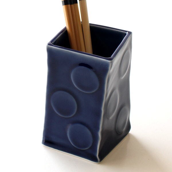 楽天市場 箸立て 陶器 有田焼 おしゃれ 日本製 焼き物 四角 和風 ペン立て ペンスタンド カトラリースタンド 陶器の箸立て 瑠璃釉 ギギｌｉｖｉｎｇ