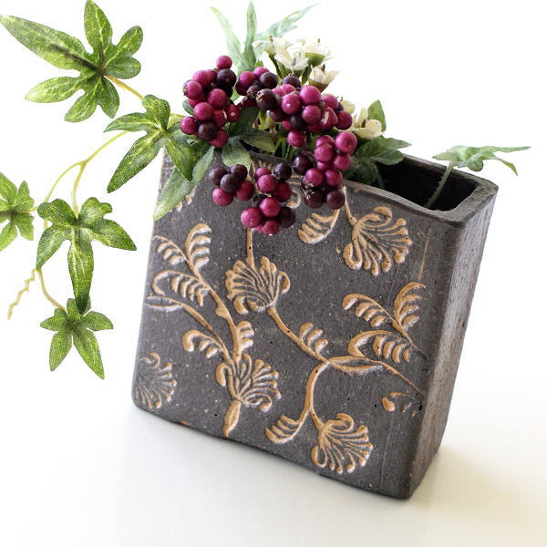 楽天市場】花瓶 陶器 一輪挿し 信楽焼 日本製 角柱面取花器 花瓶 和風