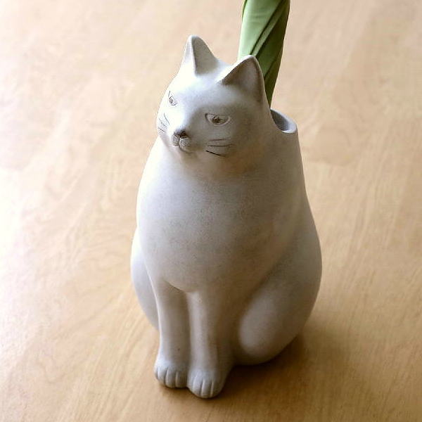 住まいを彩る愛くるしげ蚊取り線香保持者特集