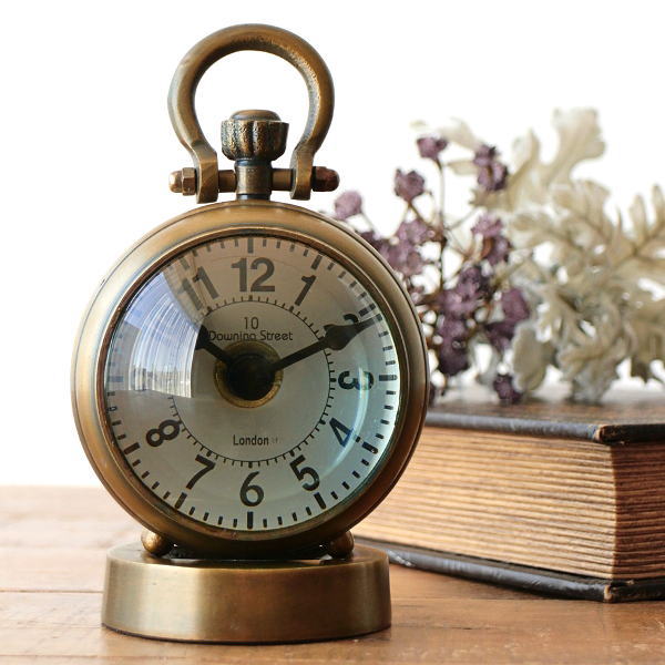 楽天市場】真鍮削り出しドームガラステーブルクロック 置き時計重厚感