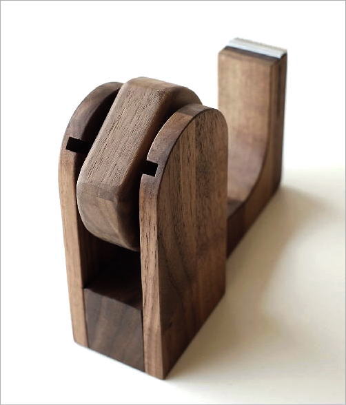 直営店限定 テープカッター 木製 ウォールナット おしゃれ シンプル デザイン 天然木 スタイリッシュ セロテープカッター Wedge テープカッター 訳ありセール格安 Www Centrodeladultomayor Com Uy