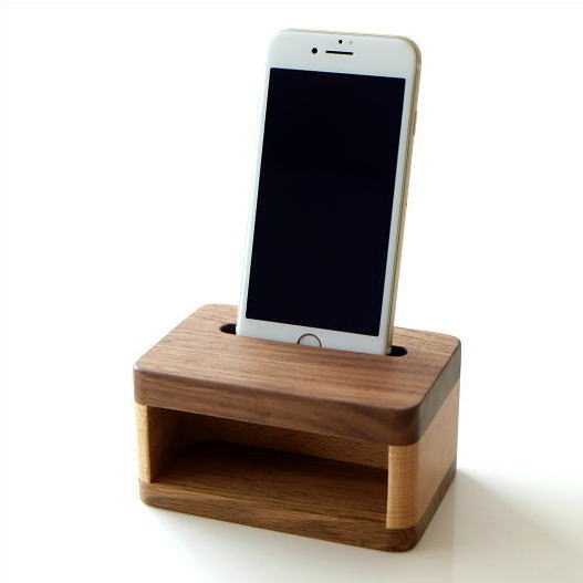 スマホスピーカー スマートフォンスピーカー 木製 天然木 スマホスタンド 充電しながら 置くだけ 電源不要 シンプル おしゃれ iPhoneスピーカー iPhone7、iPhone6対応 ウッドスマホスピーカー