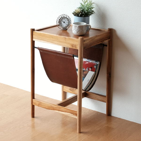 サイドテーブル おしゃれ チーク無垢材 本革 木製 マガジンラック 雑誌 収納 北欧 ナチュラル 高さ60cm レザーストレージテーブル Beyondthereturngh Com