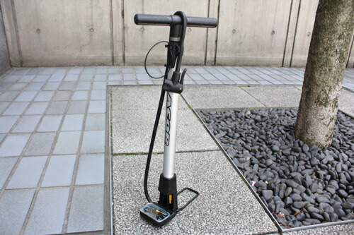 SILCA PISTA PLUS シリカ ピスタ プラス　フロアポンプ Amazon.com : SILCA Pista Plus Bicycle Tire Pump | High