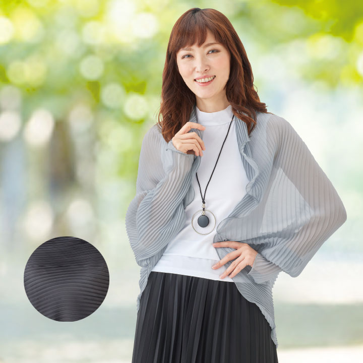 ★お値下げ【DOLCE＆GABBANA】グレー ニット ポンチョ ストール付き ☆お値下げ【DOLCE＆GABBANA】グレー ニット ポンチョ ストール付き