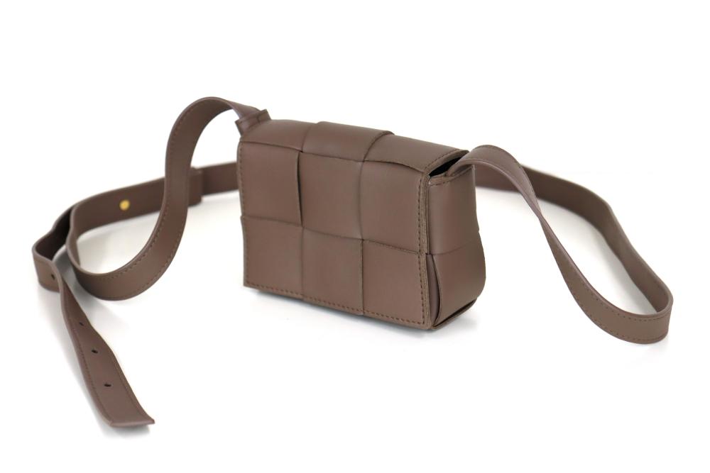【中古】BOTTEGA VENETA ボッテガヴェネタ ショルダーバッグ  マキシイントレ 666688VMAY12560 赤銅色