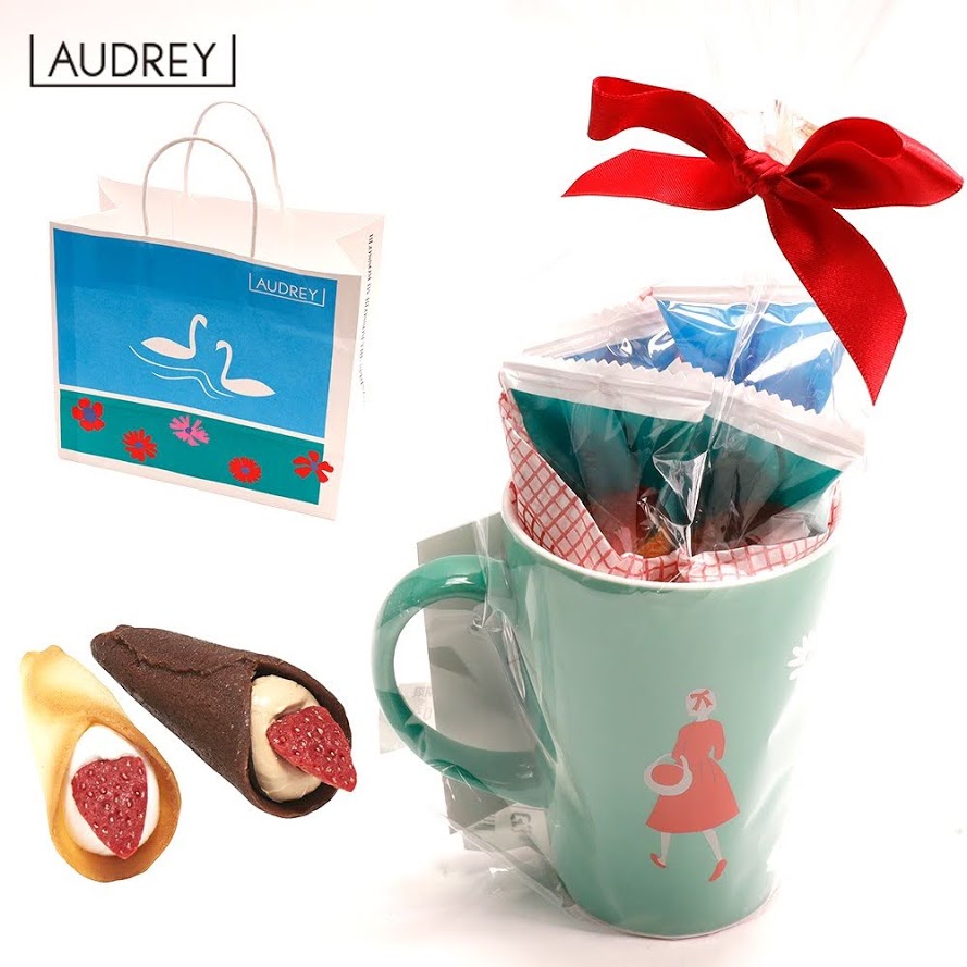 楽天市場 在庫限り 売り切れ御免 オードリー お菓子 Audrey グレイシア 数量限定 マグカップ ミルク チョコレート 焼き菓子 詰め合わせ イチゴ バレンタイン限定 ブーケ 花束 人気 お取り寄せ ギフト お土産 プレゼント あす楽 H 13 トレモ ジャパン