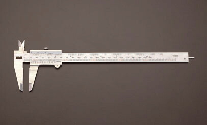 ★ポイント10倍★ 4/14~4/17 お買い物マラソン(要エントリー) 200mm ノギス(ｽﾃﾝﾚｽ製)