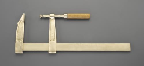 ★ポイント10倍★ 4/4~4/10 お買い物マラソン(要エントリー) 400mm L型クランプ(ﾉﾝｽﾊﾟｰｷﾝｸﾞ)