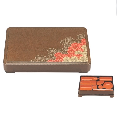 弁当箱 尺5寸徳川箱膳重厚型梨地野菊(D.X中仕切り付) 幅460 奥ぶかさ330 高さ75/お役目用/新品/小物貨物輸送客体商いもの
