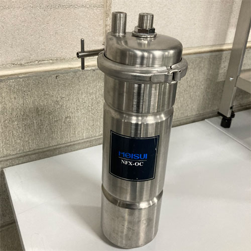 【中古】浄水器 本体のみ メイスイ NFX-OC 幅104×奥行104×高さ384 【送料無料】【業務用】【飲食店 店舗 厨房機器 浄水器・軟水器 業務用浄水器 業務用軟水器】|業務用厨房のテンポス