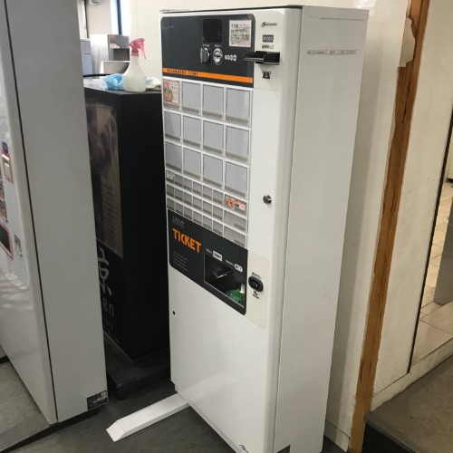 券売機(低額紙幣) 芝浦 KB-172NNS 幅640×奥行300×高さ1600 オフィス