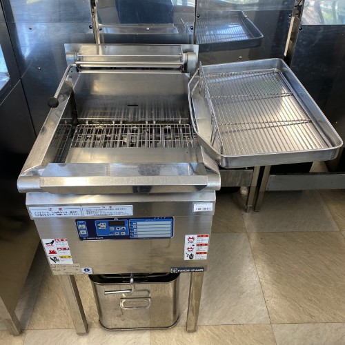 大型電気フライヤー　新品•未使用 2500007126478_1.jpg