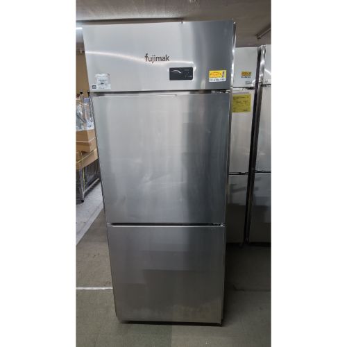【実業家最長1年引きうける】【中古】縦型凍結器 フジマック FRF7680KI3 幅760×奥ふかさ800×高さ1950 三相200V 【貨物輸送無料】【御勤め用】【飲食店 バス発着場 勝手もと備品 凍結器 御勤め用凍結器】