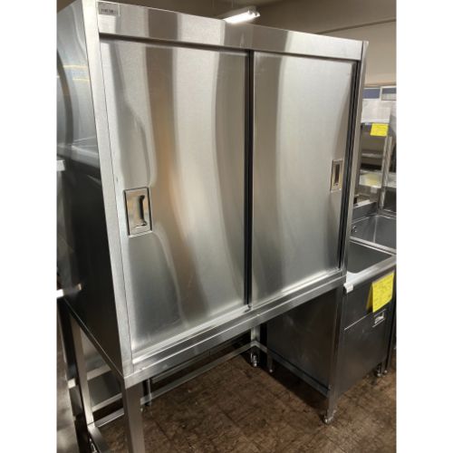 【中古】食器棚+進め方台 三方枠 幅1050×奥ぶかさ600×高さ1800 【貨物輸送無料】【お勤め用】【飲食店 バス発着場 勝手もと機材 食器棚 お勤め用食器棚】 業務用厨房用品-業務用厨房ラック