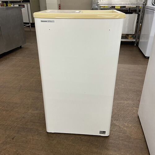 【業界最長1年保証】【中古】冷凍ストッカー パナソニック(Panasonic) SCR-S45 幅531×奥行318×高さ865 【送料無料】【業務用】【飲食店 店舗 厨房機器 冷凍ストッカー 業務用冷凍ストッカー】