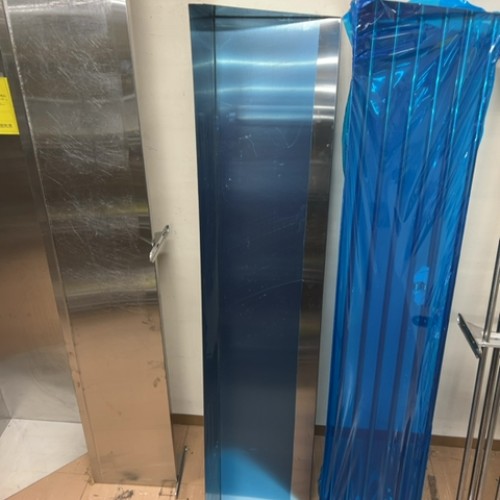 【中古】平棚 幅1500×奥ぶかさ300×高さ300 【貨物輸送無料】【お役目用】【飲食店 バス発着場 勝手もと設備 平棚 上棚 お役目用平棚 お役目用上棚】