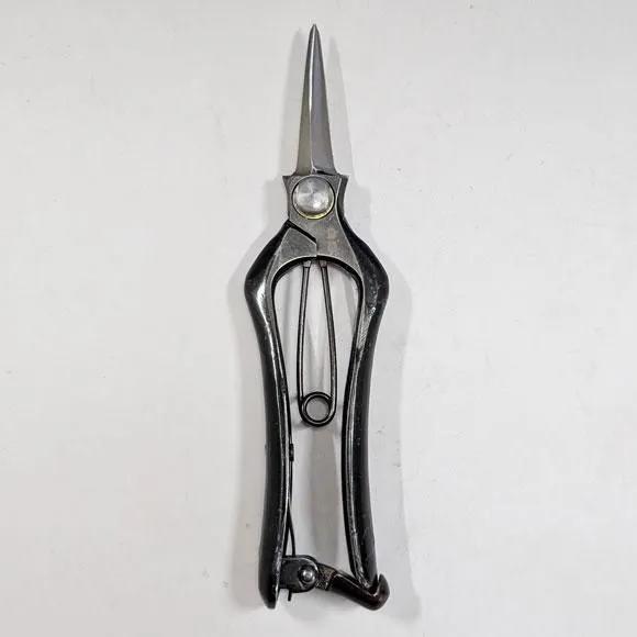 楽天市場】【送料無料】【兼進作】根切り鋏（大）全長210mm(NO.813