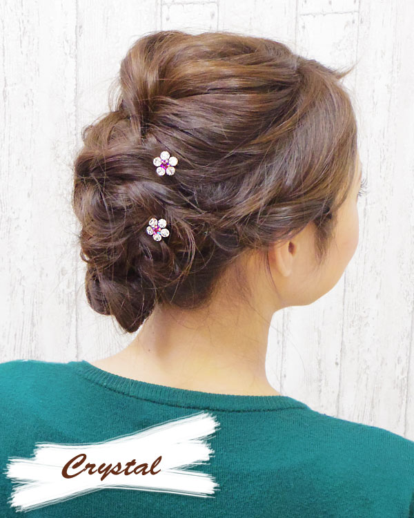 楽天市場 追跡可能メール便対応 パッチン留め フィウーメ 花 フラワー カメリア クリスタル ラインストーン キラキラ 結婚式 パーティ ヘアピン ヘッドアクセ ヘアアクセサリー 髪飾り Mbl リトルムーン ヘアアクセサリー