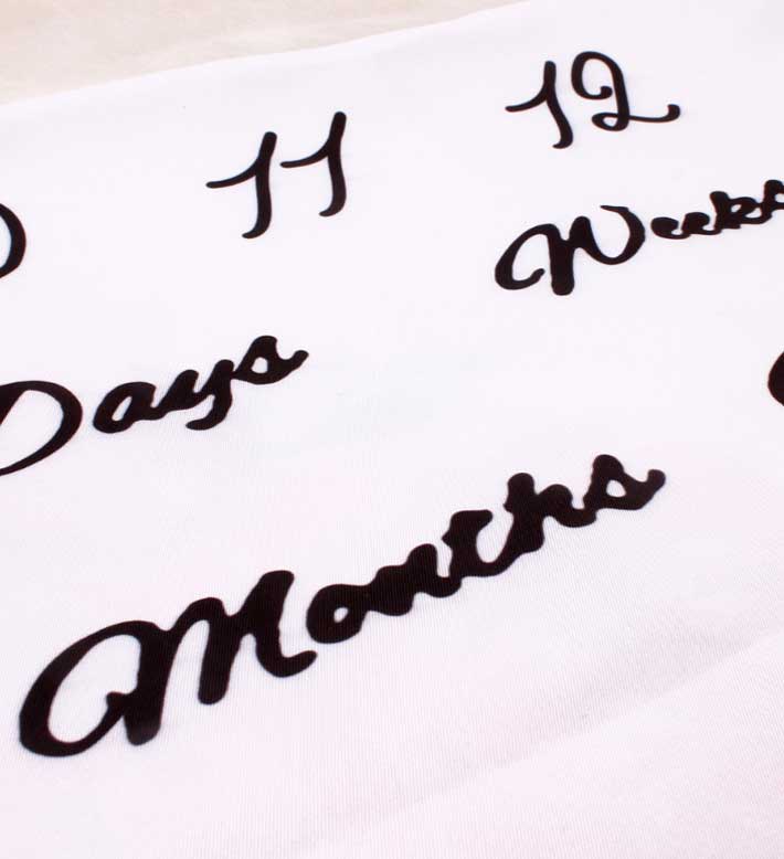 楽天市場 寝相アート マット 寝相アート 100日 おひるねアート 赤ちゃん 寝相アート ベビーアート インスタ映え グッズ インスタ映え 背景お昼寝 アートフォトシート 華やか大輪花 月齢フォト バースデーフォト赤ちゃん 写真撮影 記念 プレゼント 寝相アート 敦華 Atsuka