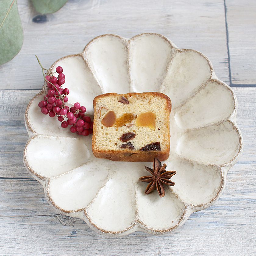 楽天市場】【クーポン配布中】カネコ小兵 リンカ 花型中皿 21.5cm 白練