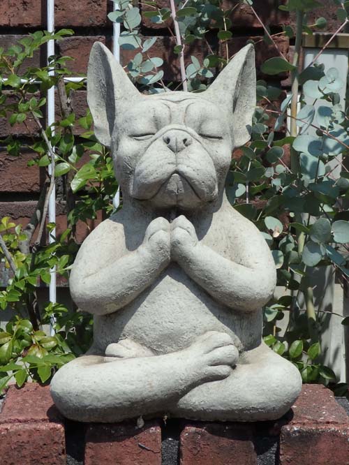 ガーデニング 庭園 雑貨『English Yoga Dog』