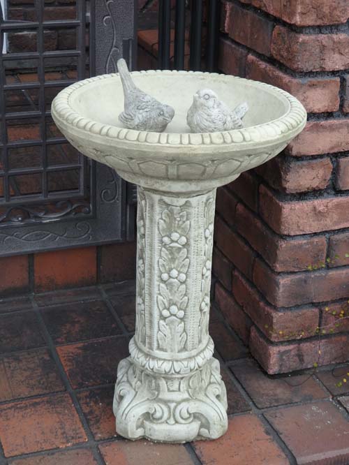ガーデニング ガーデン 雑貨『English Acorn Birdbath』|花遊び
