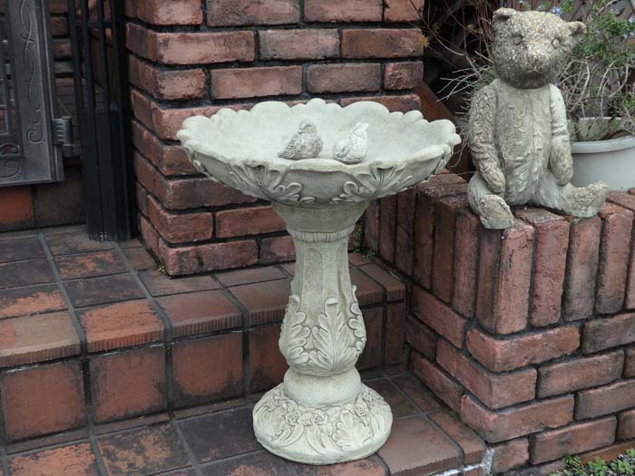 楽天市場】ガーデニング ガーデン 雑貨『English Twist Birdbath