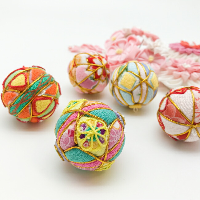 楽天市場】手毬 10cm [ちりめん手毬 ver1] ちりめん素材 和小物