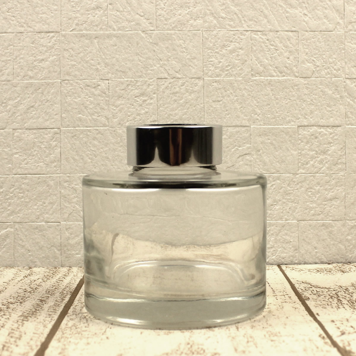 楽天市場 リードディフューザー用ガラス瓶 丸型 150ml 銀カバー 中栓付 01 リードディフューザー リードディフューザー 瓶 ボトル 花材通販はなどんやアソシエ