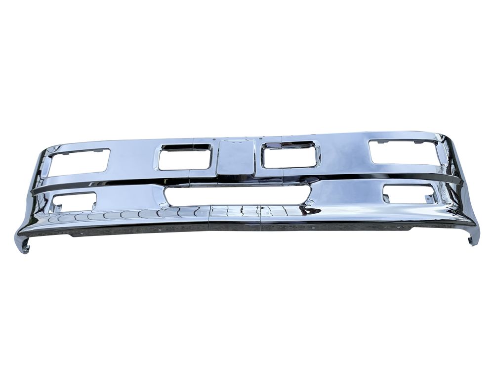 エルフ デュトロ キャンター 汎用品 2トン　メッキフロントバンパー　ジャンク品 エルフ デュトロ キャンター 汎用品 2トンメッキ