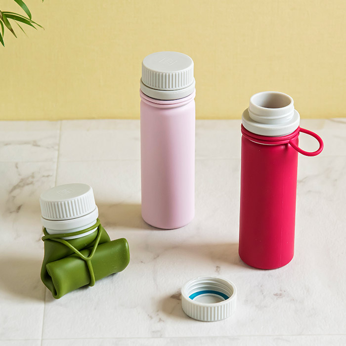 楽天市場 水筒 Viv ヴィヴ シリコーンボトル ナノ 180ml 全5色 おしゃれ 折りたたみ 丸められる 保温 保冷 冷凍 ミニボトル エコボトル ハナハコ インテリア雑貨